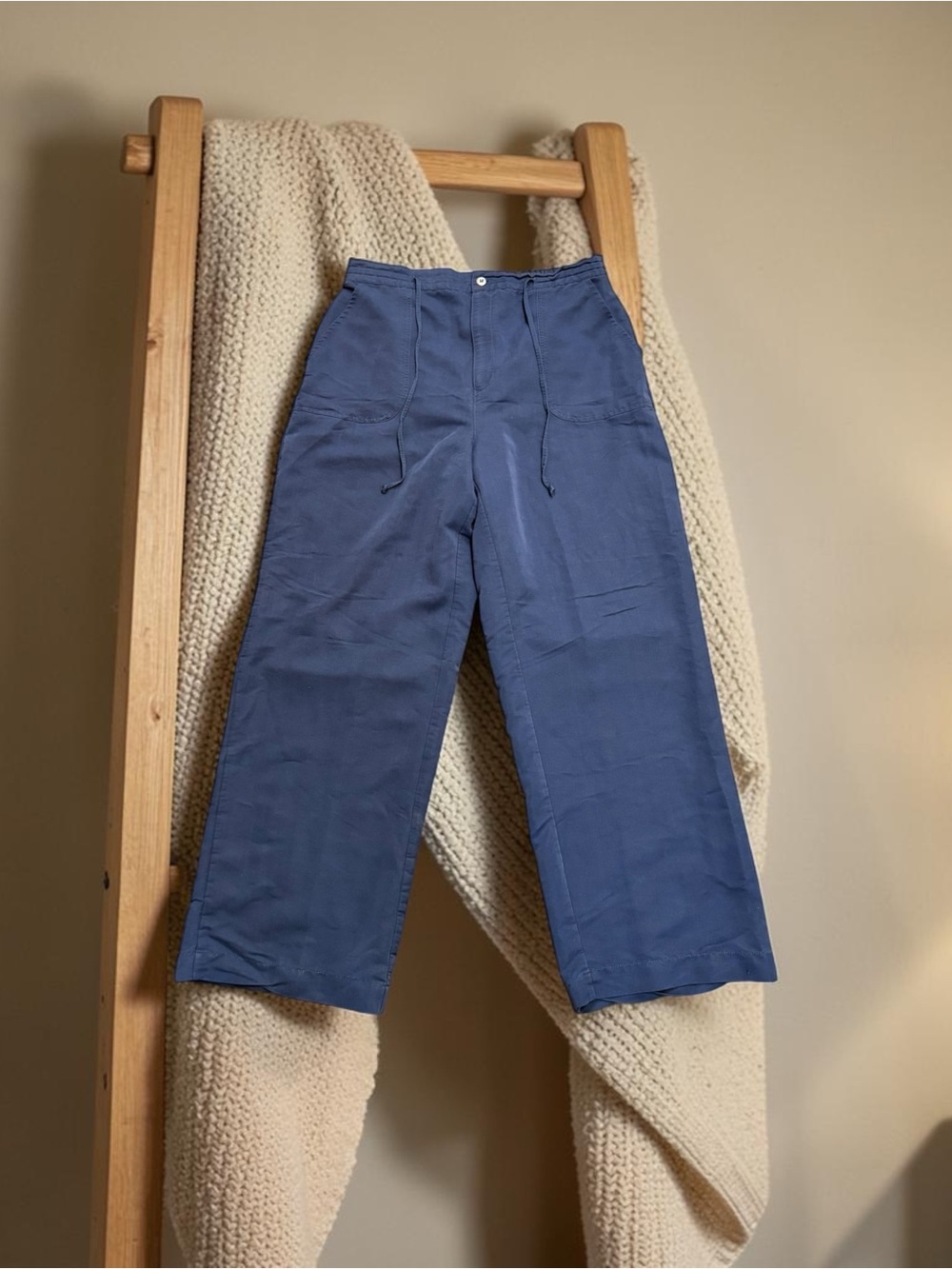 White Stag Cropped Pants SZ LG